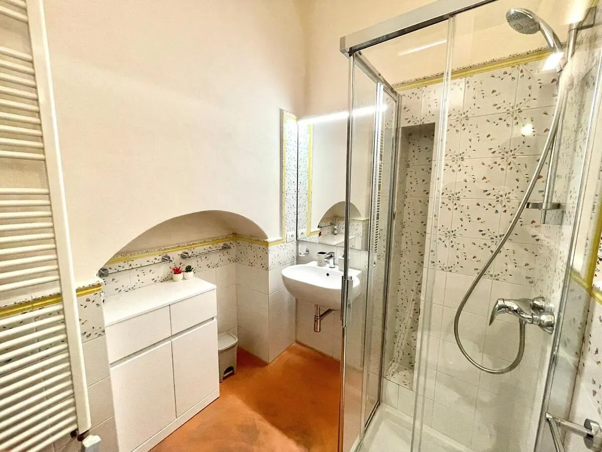 Chiostro D'Oro, Il Benessere Nel Centro Citta Lecce 0*,
