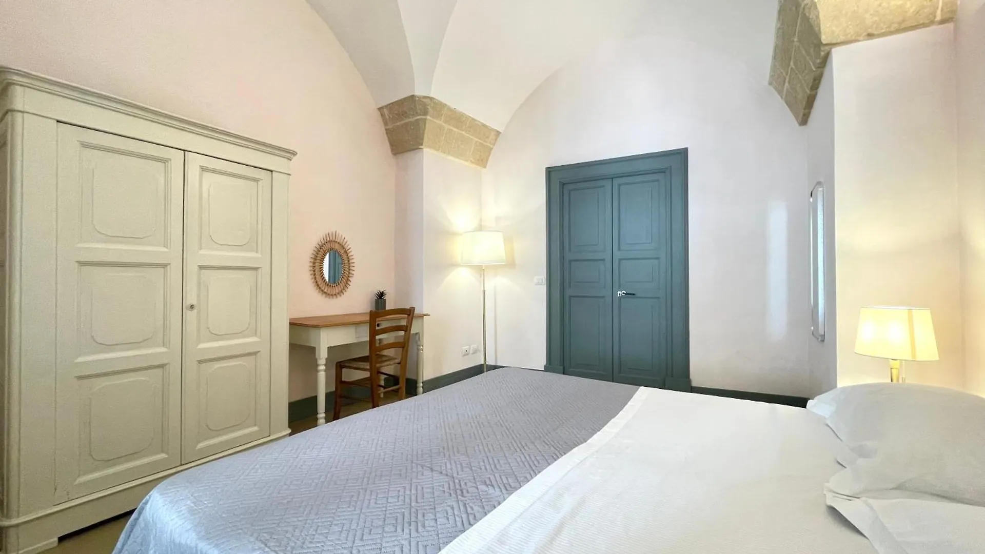 Chiostro D'Oro, Il Benessere Nel Centro Citta Lecce 0*,  Italy